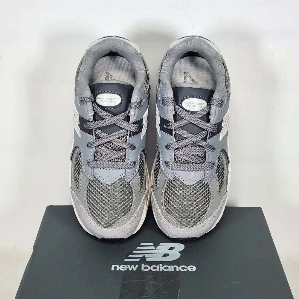 New Balance 2002R Sneaker Toddler Size 10 Grey Grey IC2002ST Running Shoes